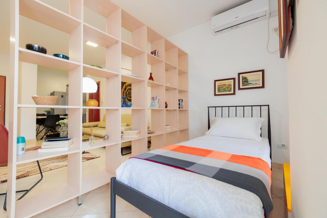 Center 12 Apartment